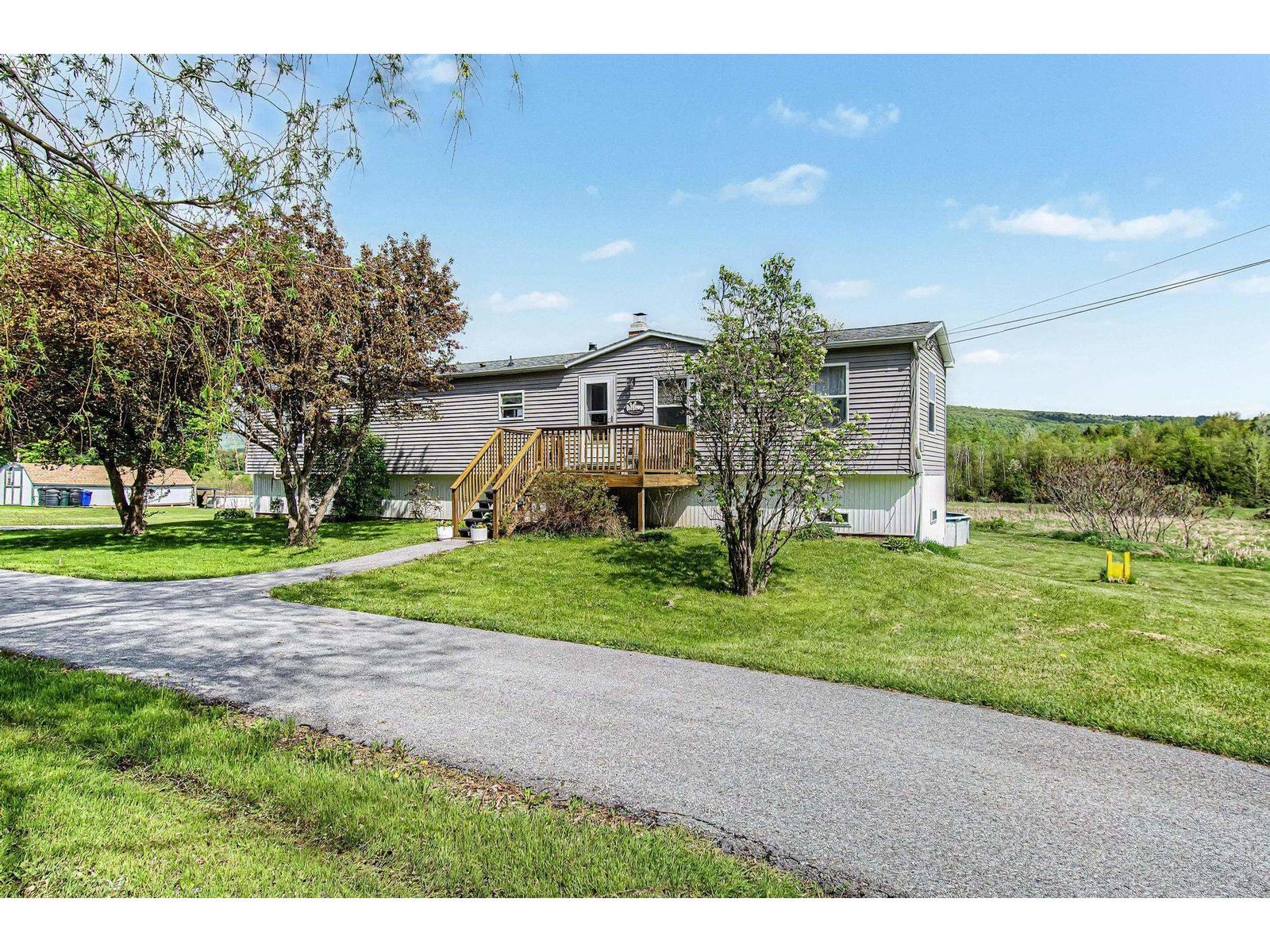 450 Bronson Road