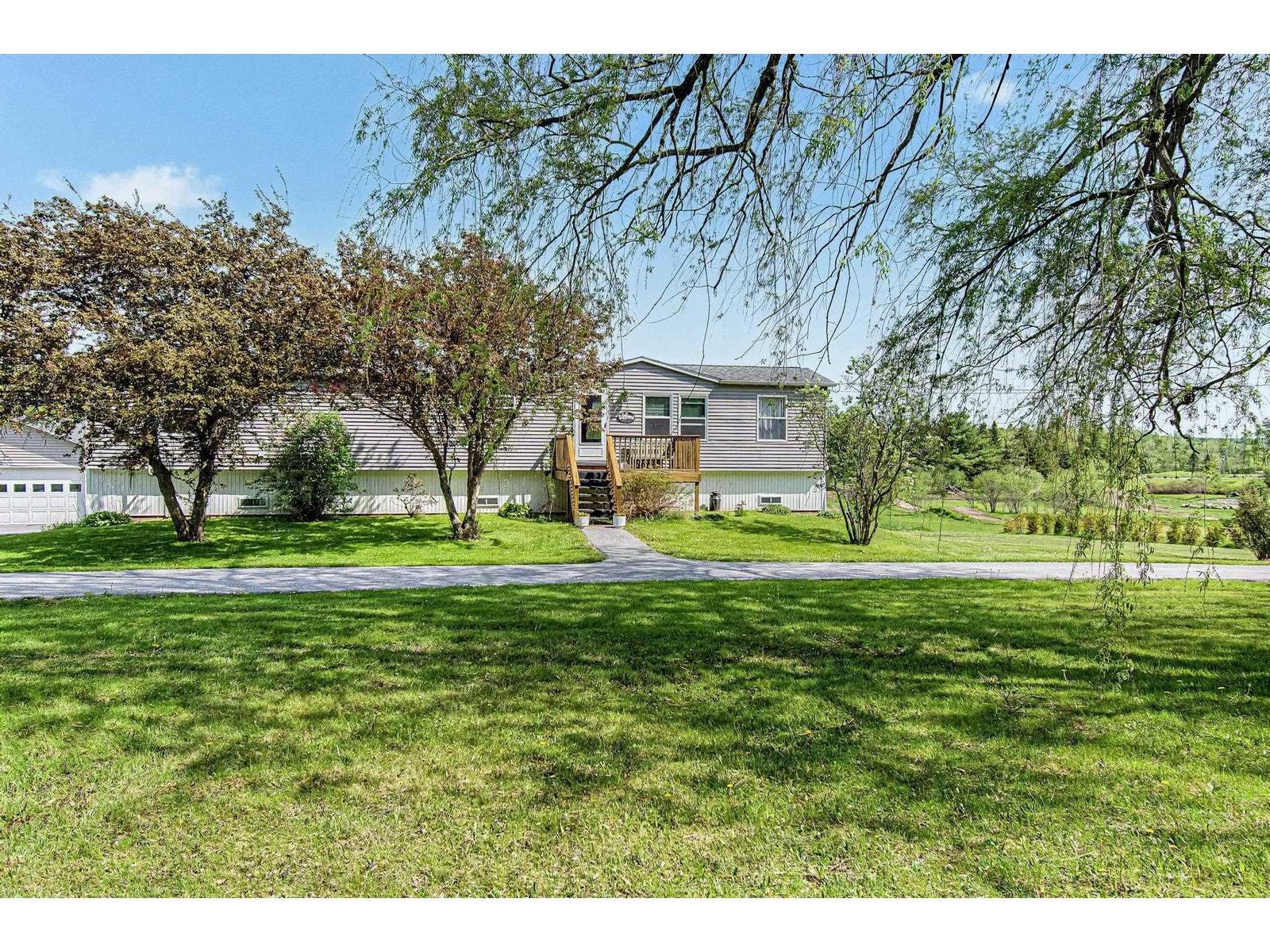 450 Bronson Road