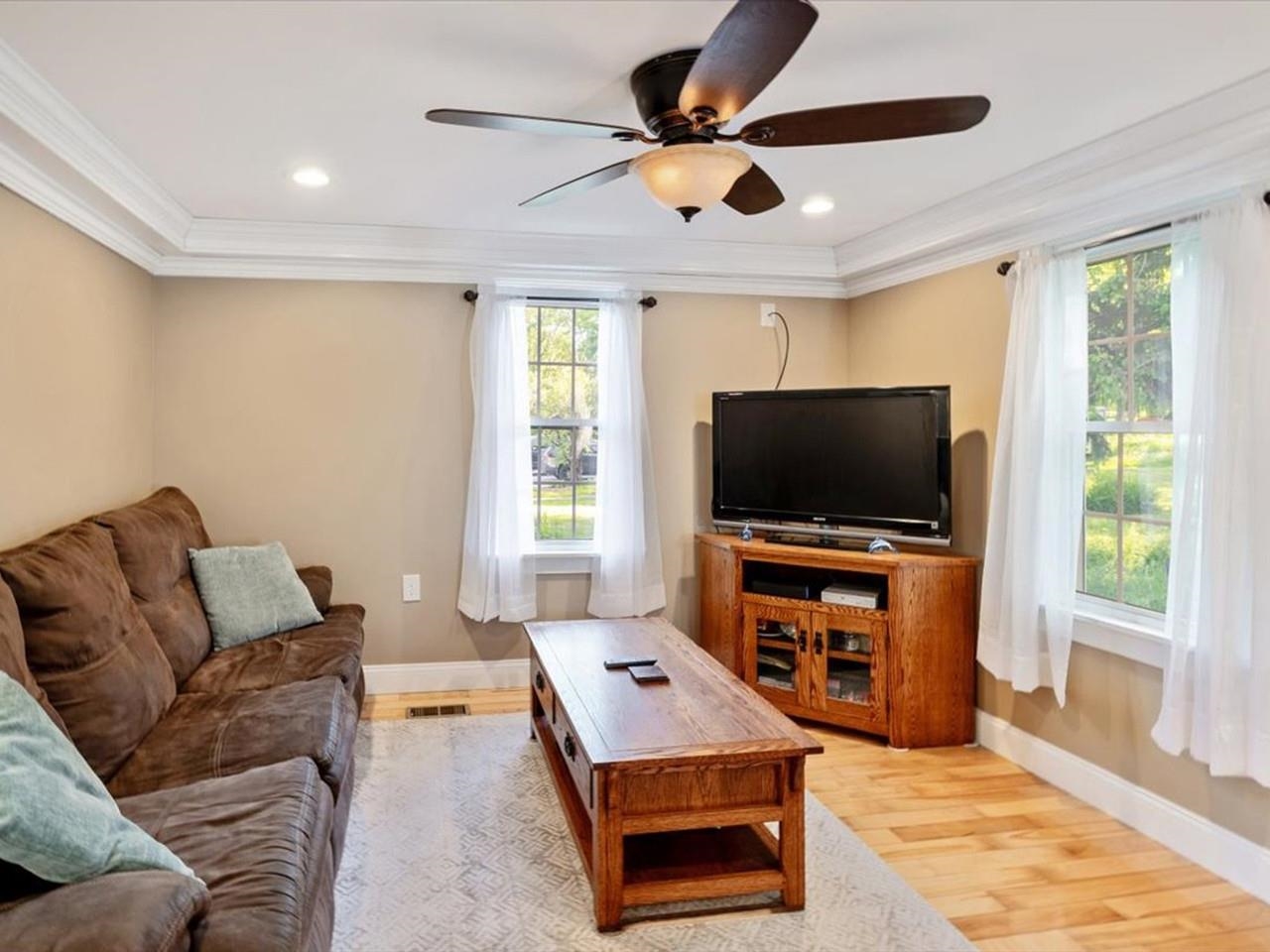 450 Hathaway Point Road