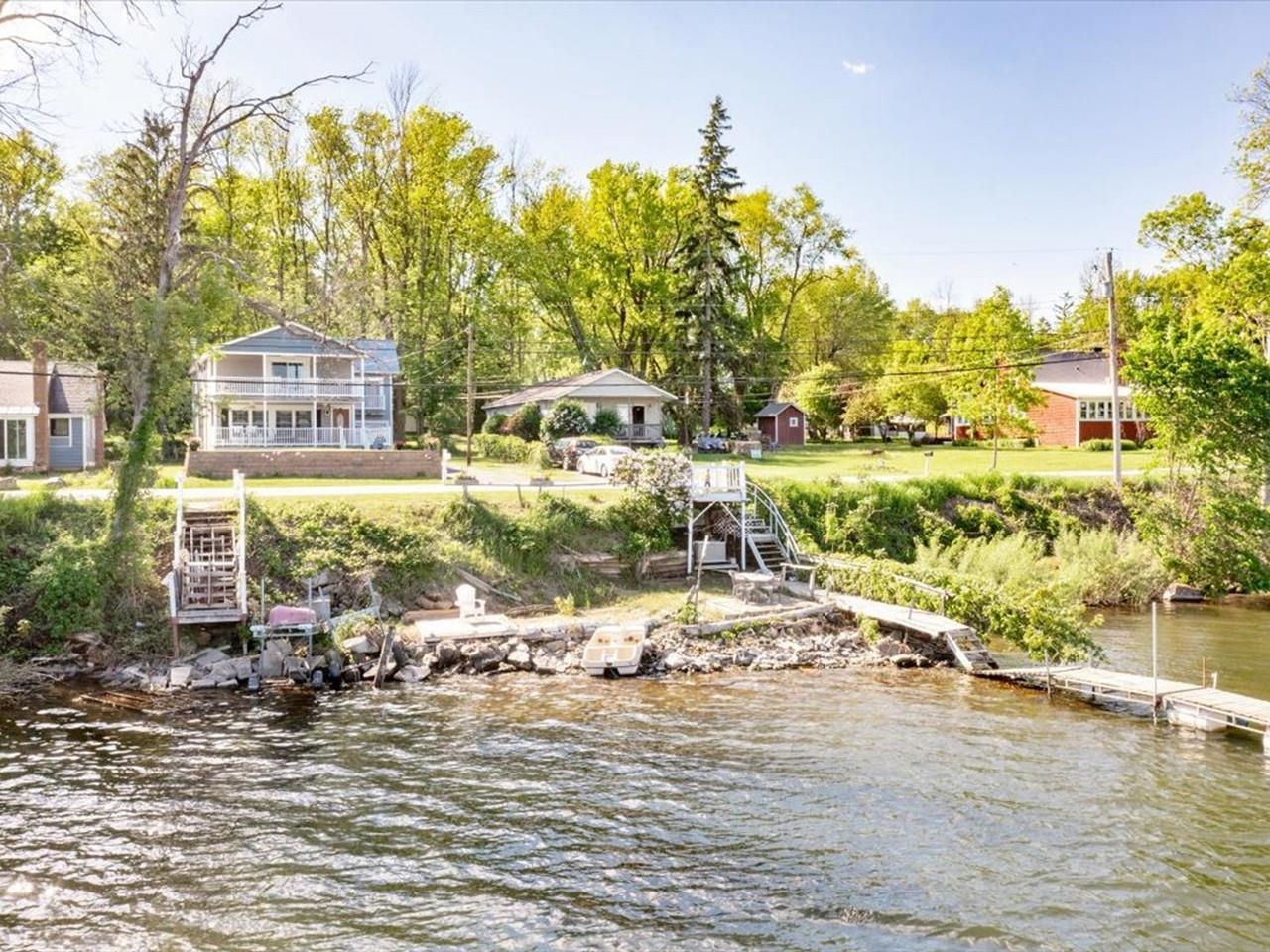 450 Hathaway Point Road