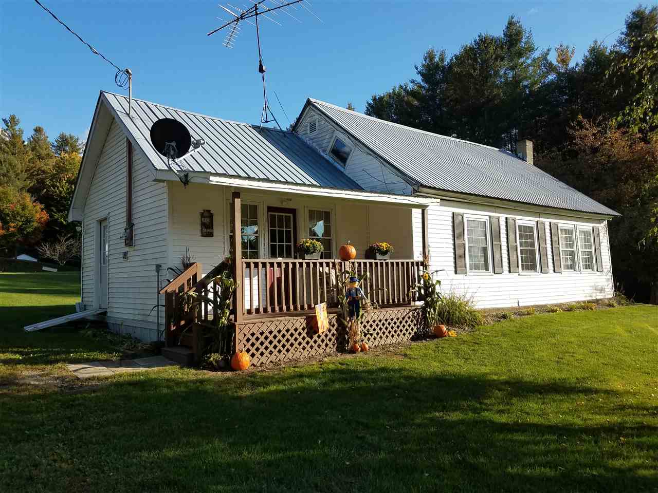 303 VT RT 14 North Albany, Vermont Sold in 2017