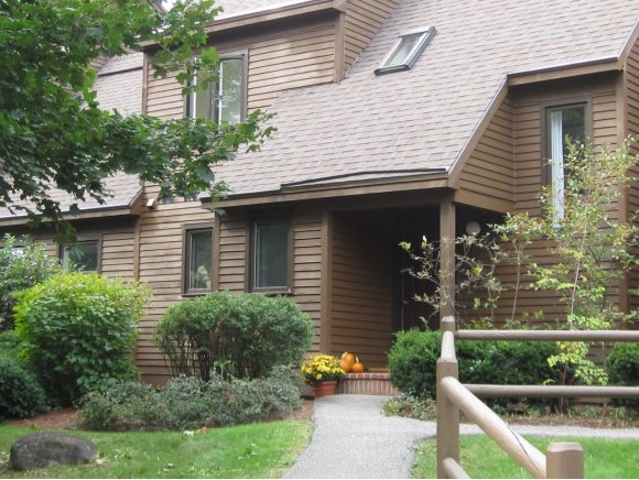 454 Acorn Ln