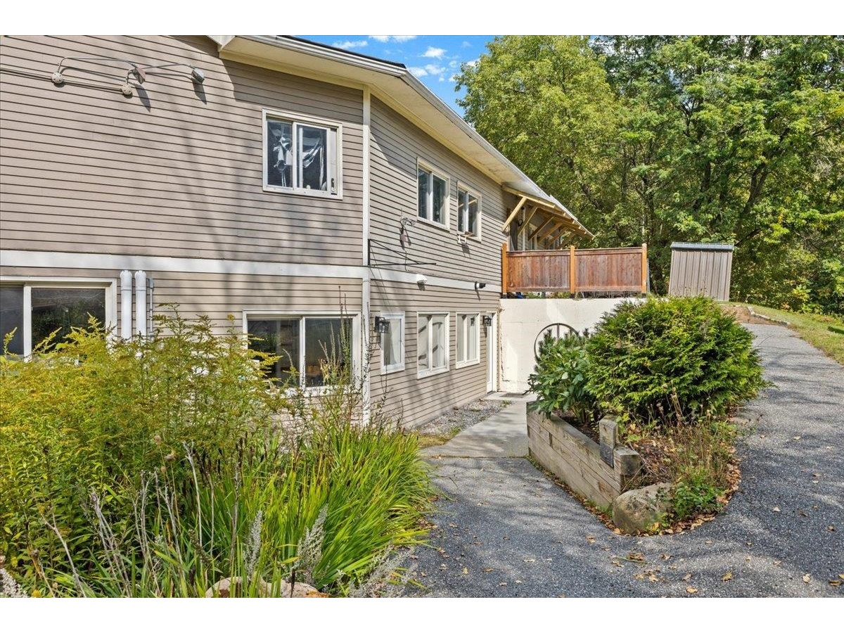 454 Mountain Road, Unit 8