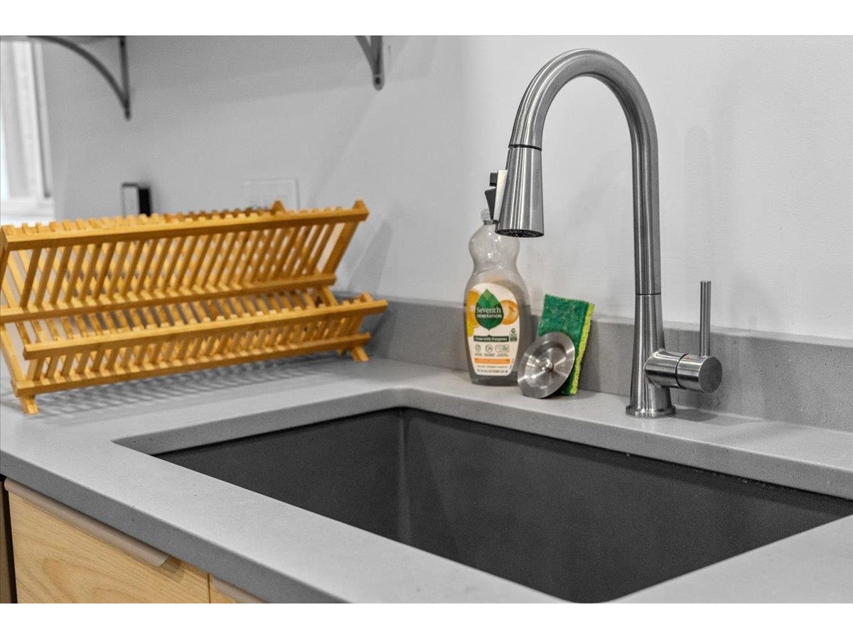 454 Mountain Road, Unit 8