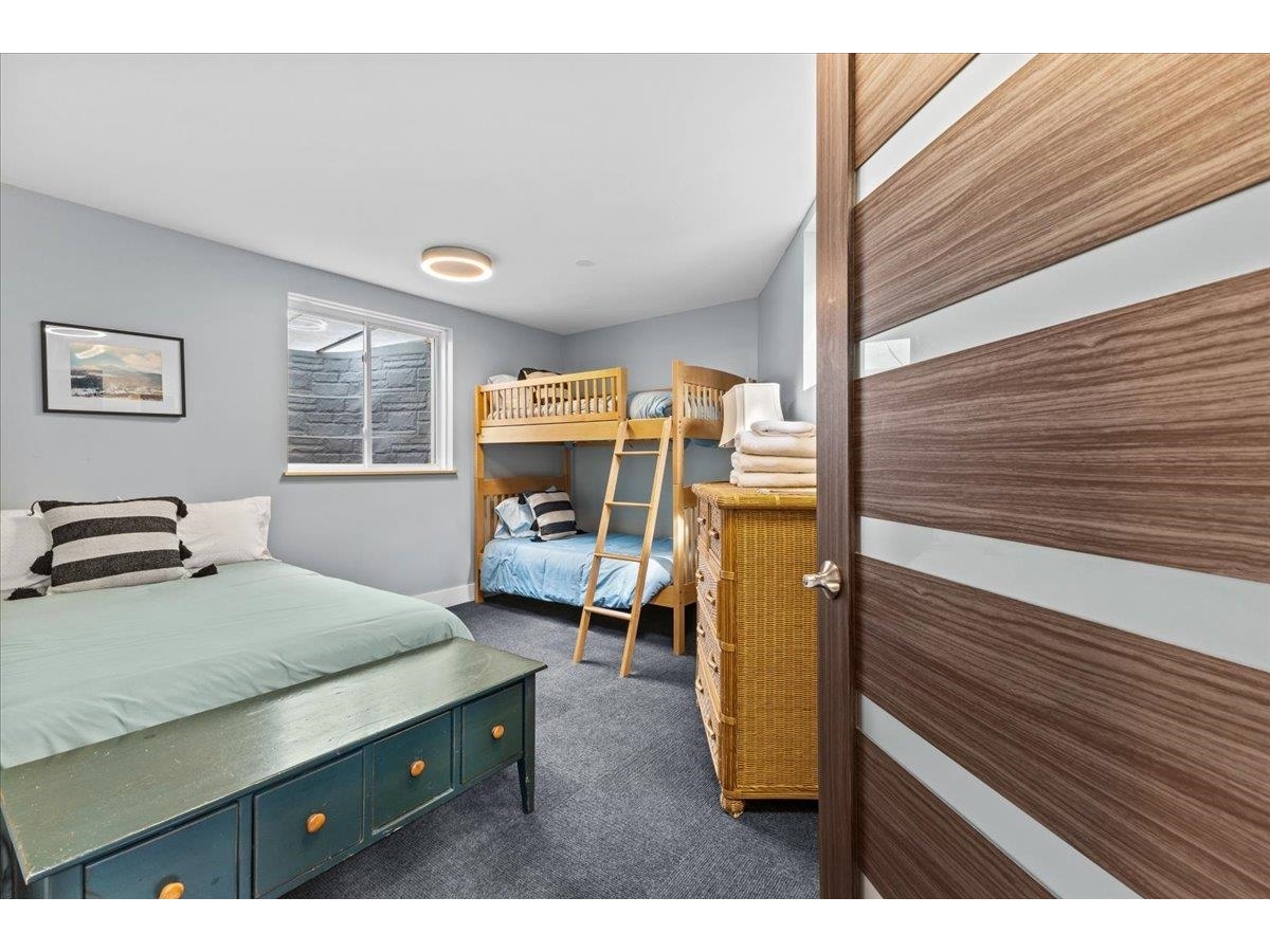 454 Mountain Road, Unit 8