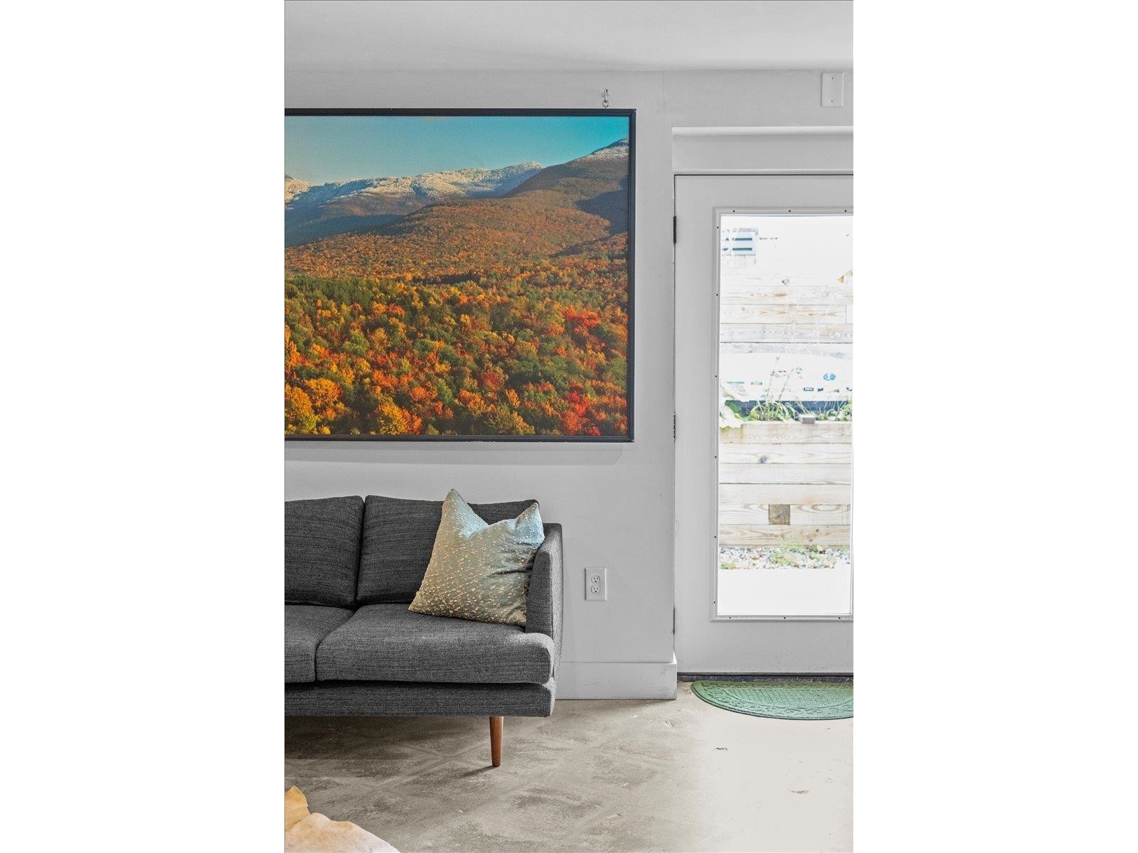 454 Mountain Road, Unit 8