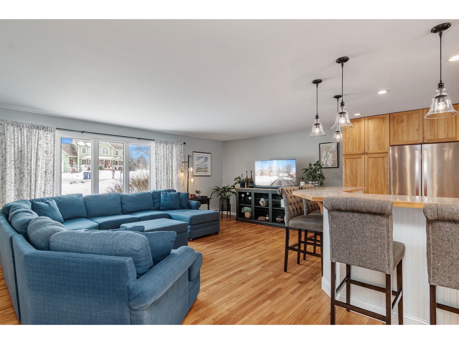 4542 Maquam Shore Road
