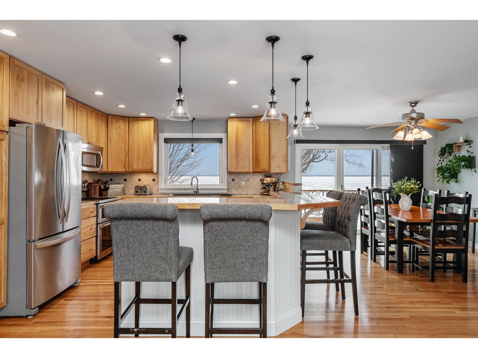 4542 Maquam Shore Road