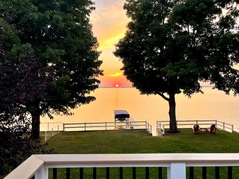 4542 Maquam Shore Road