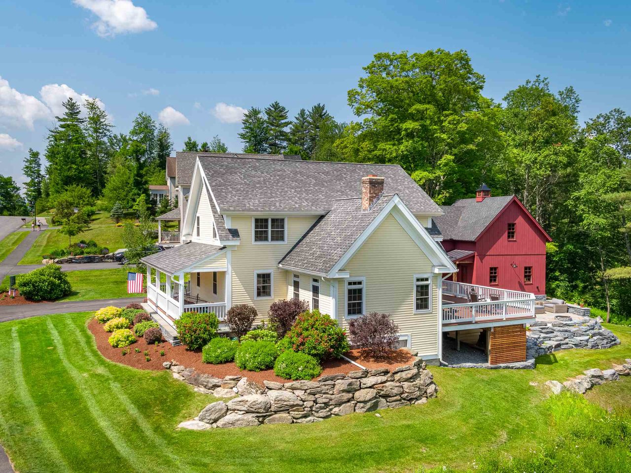 455 Thomas Lane, Unit 17