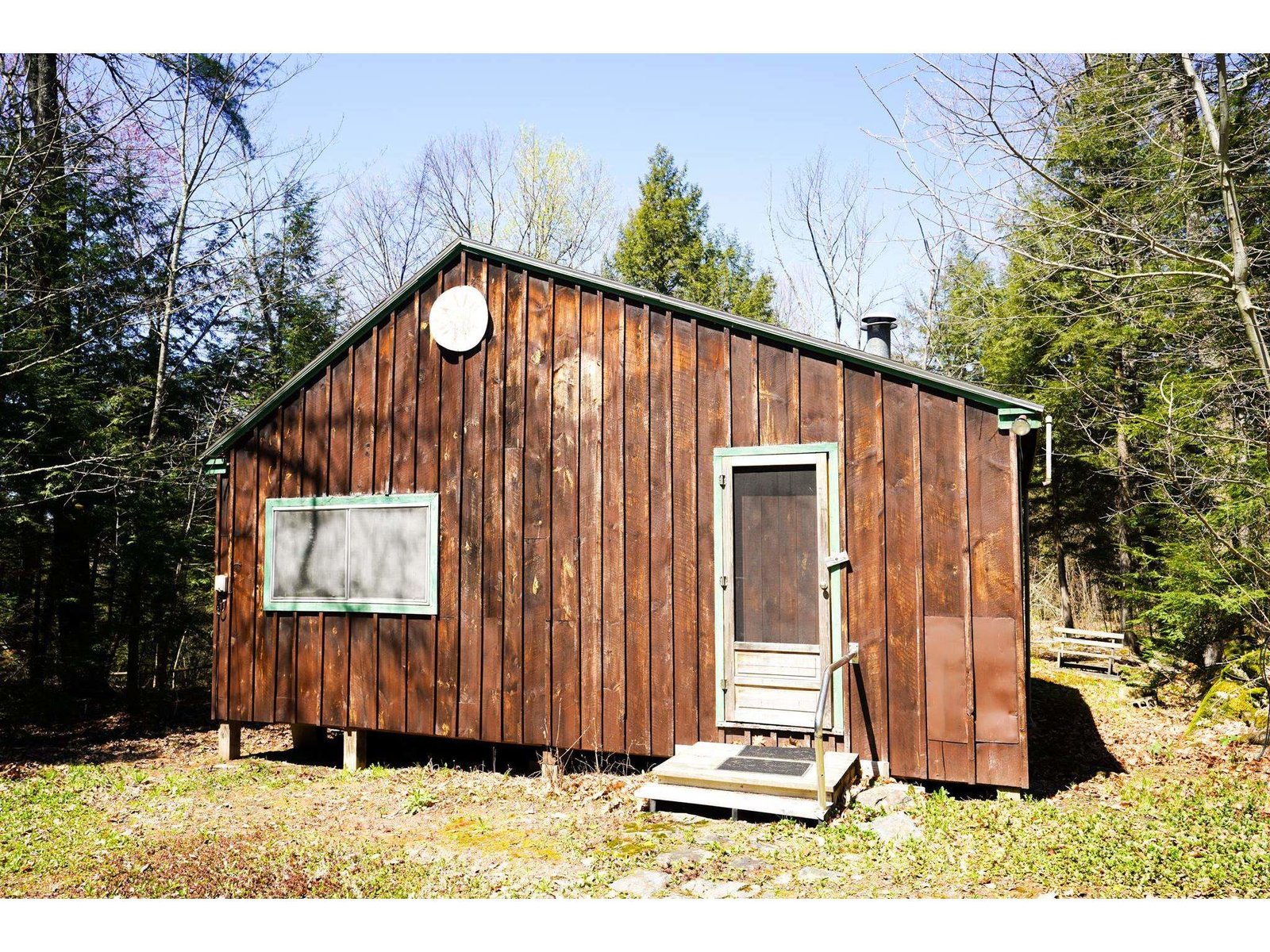 456 East Shore Lane