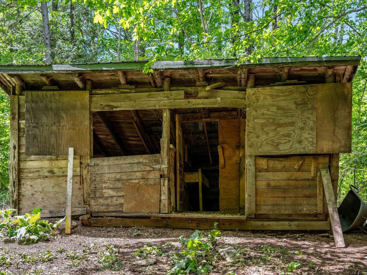 Stall Barn