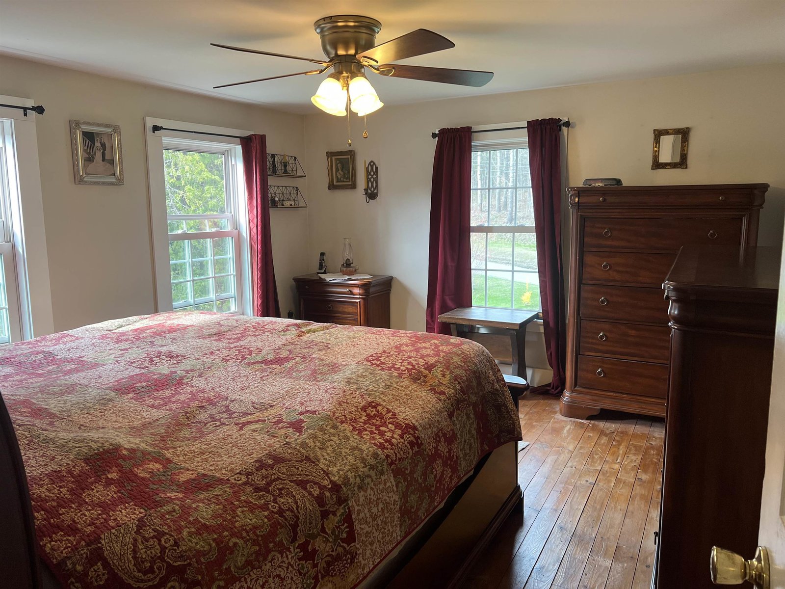 457 The Bend Road