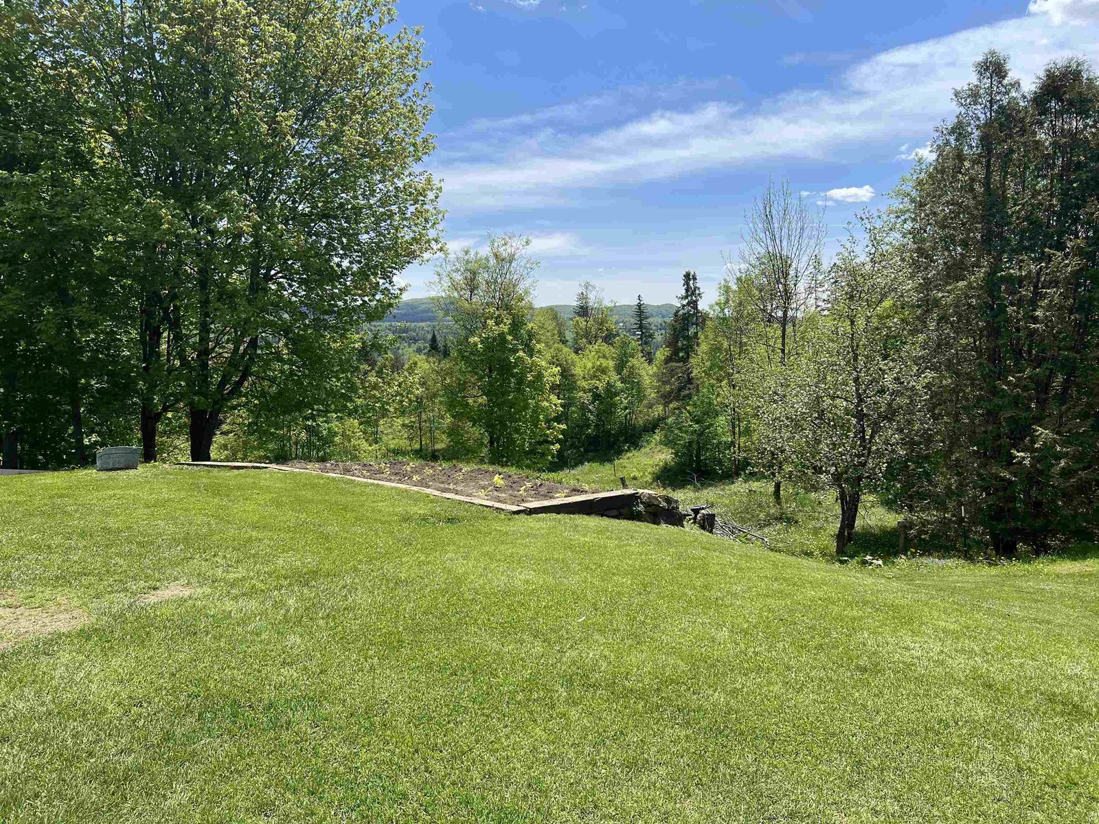457 The Bend Road