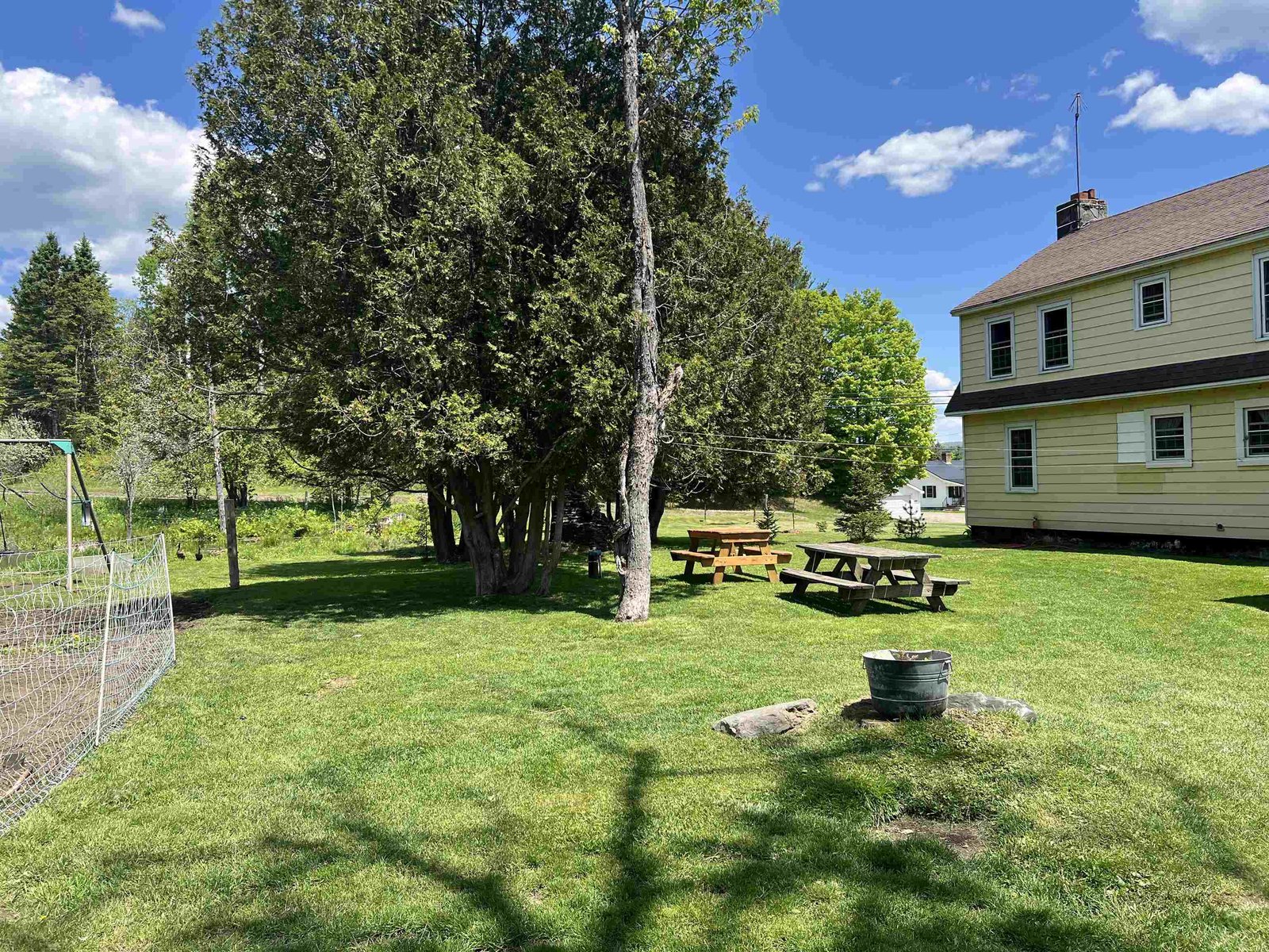 457 The Bend Road