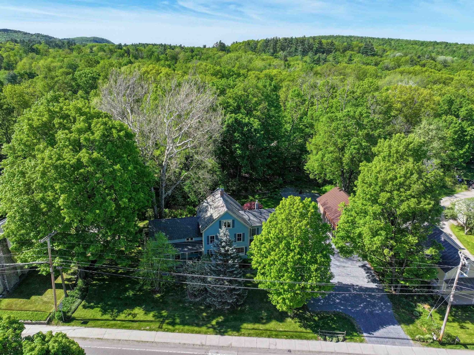 458 East Main Street