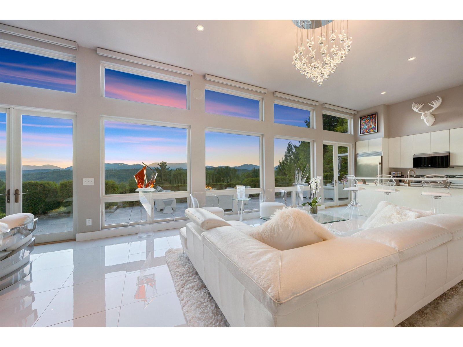 458 Old Farm Road