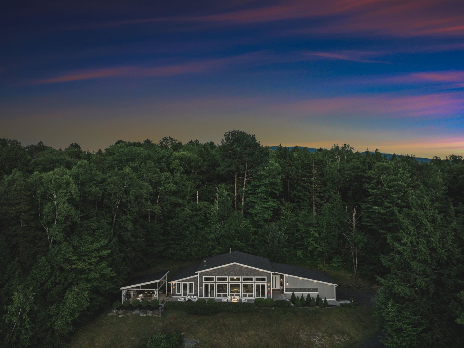 458 Old Farm Road
