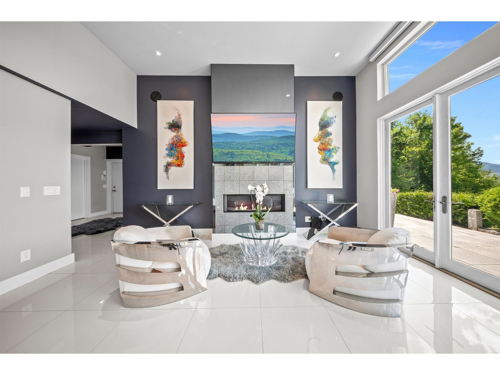 458 Old Farm Road