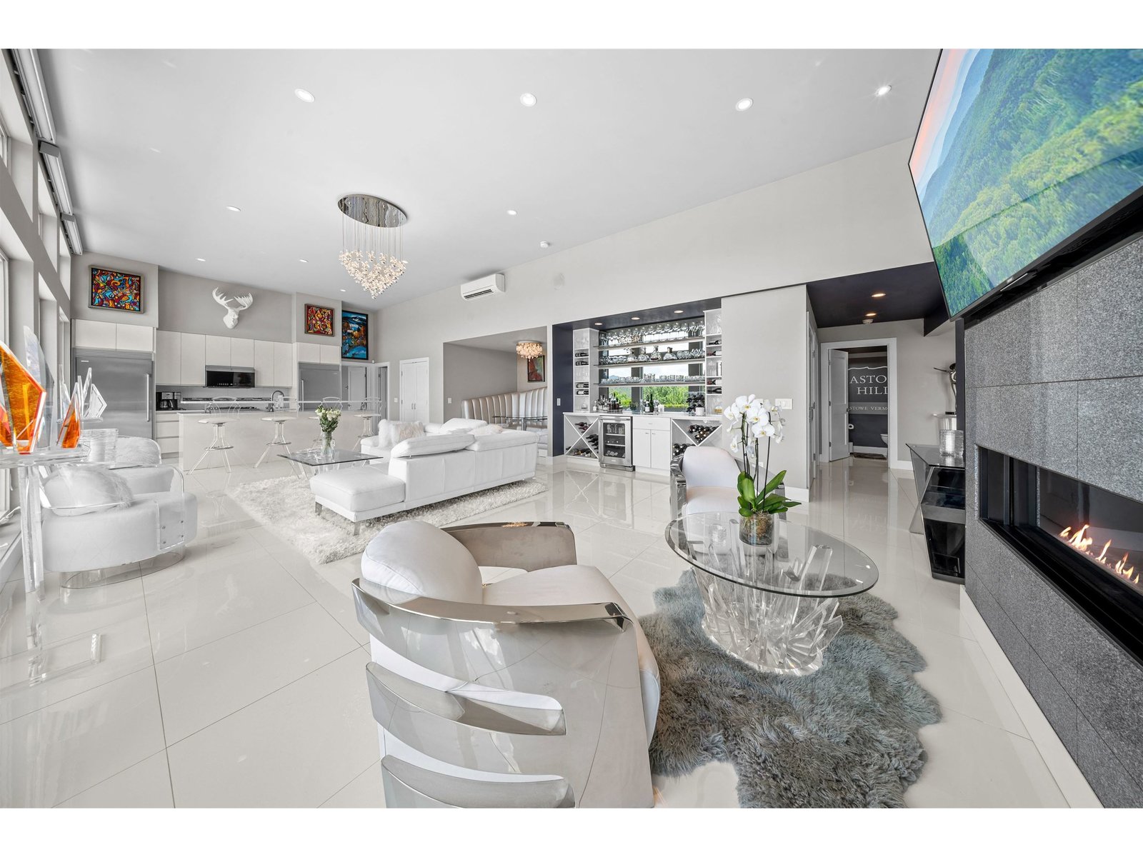 458 Old Farm Road