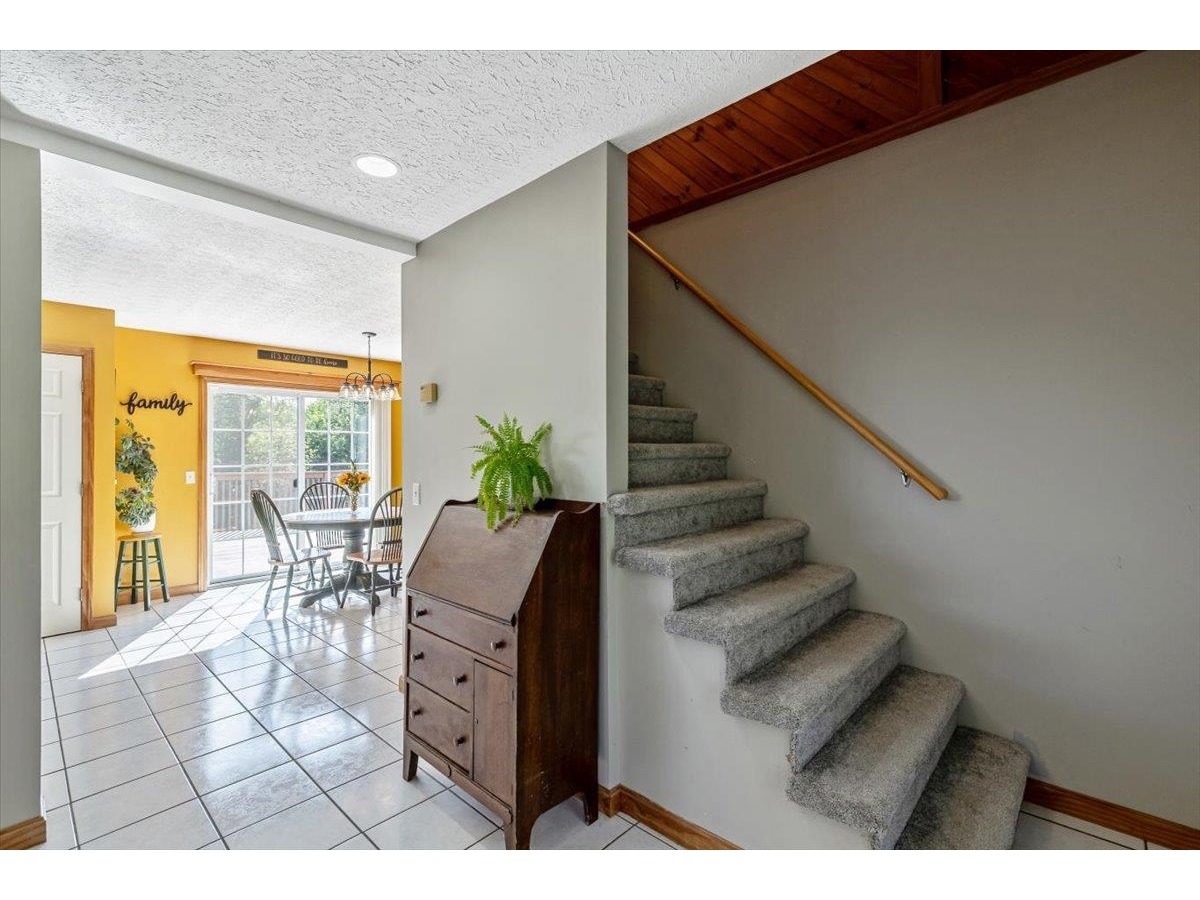 4586 Main Street