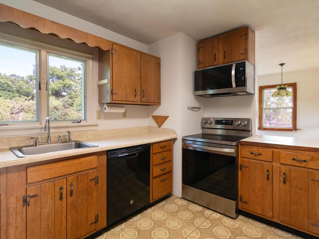 New stainless appliances -2025