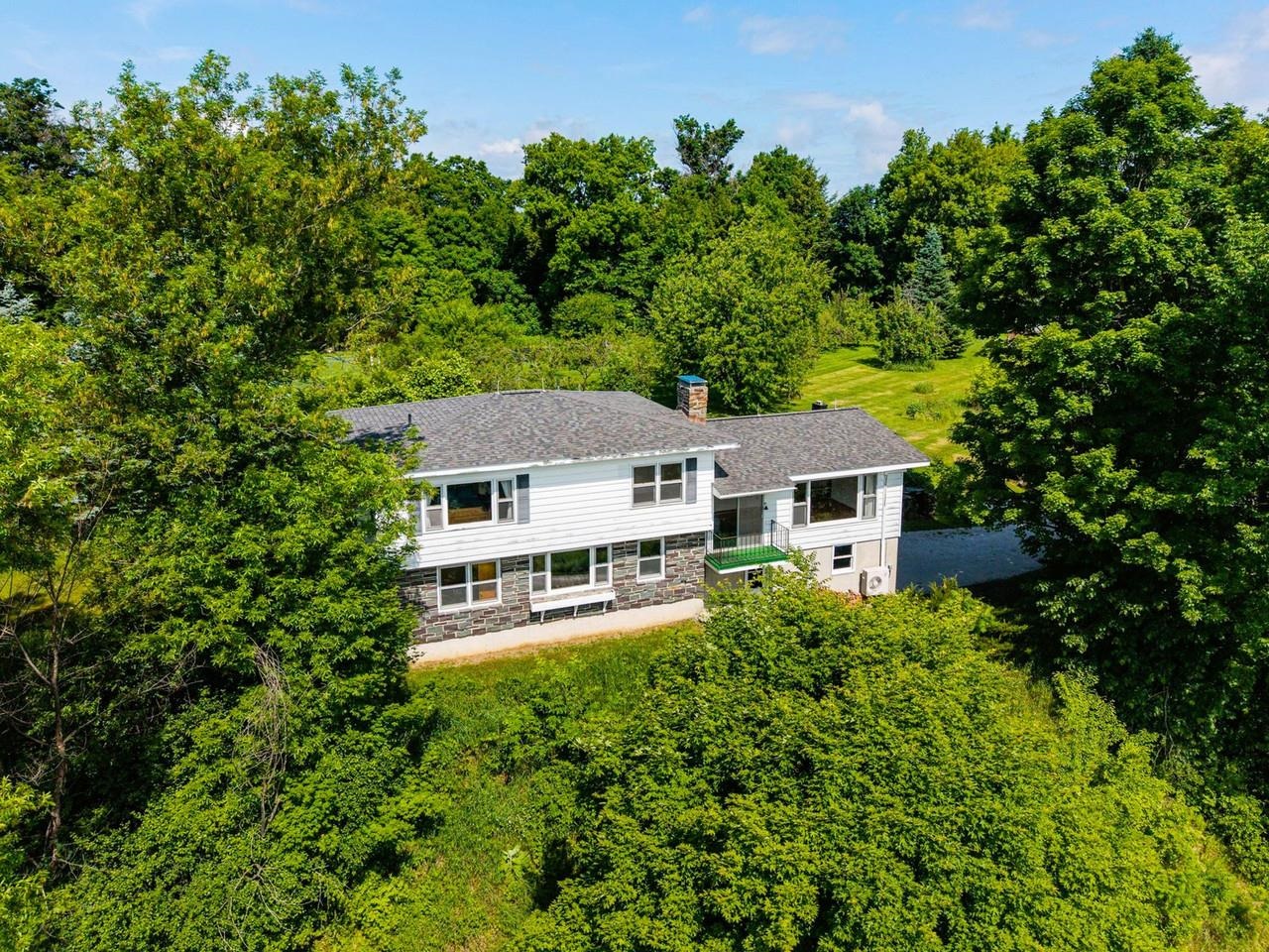 A private oasis on 10 acres