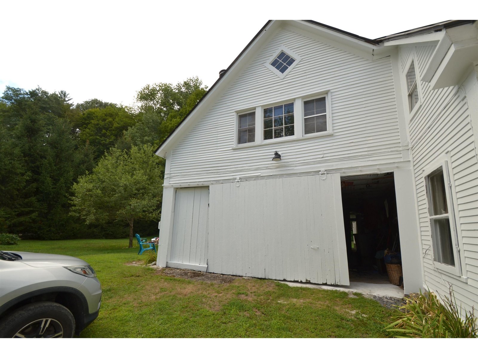 Barn and Barn apartment entry