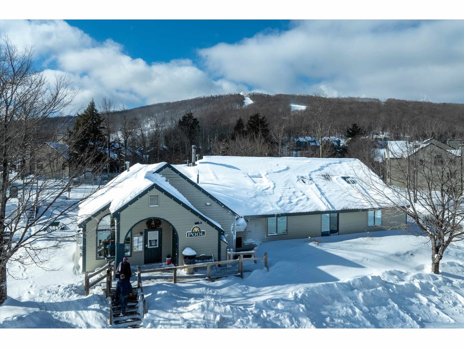 46 Fowler Road, Unit O205