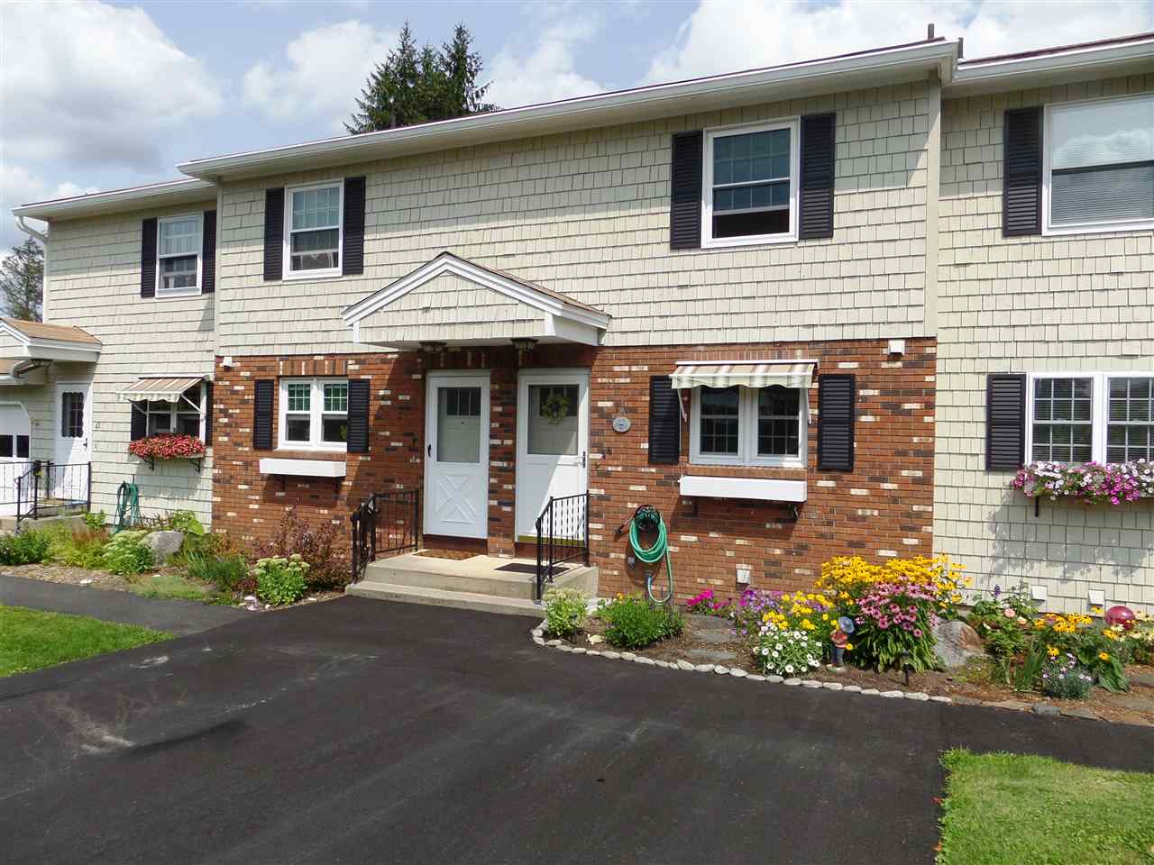 46 Independence Green