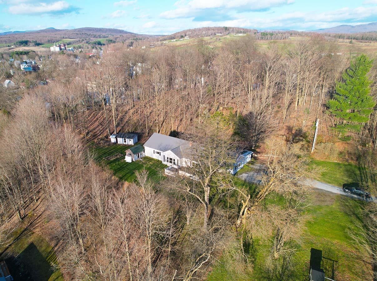 46 Intervale Avenue