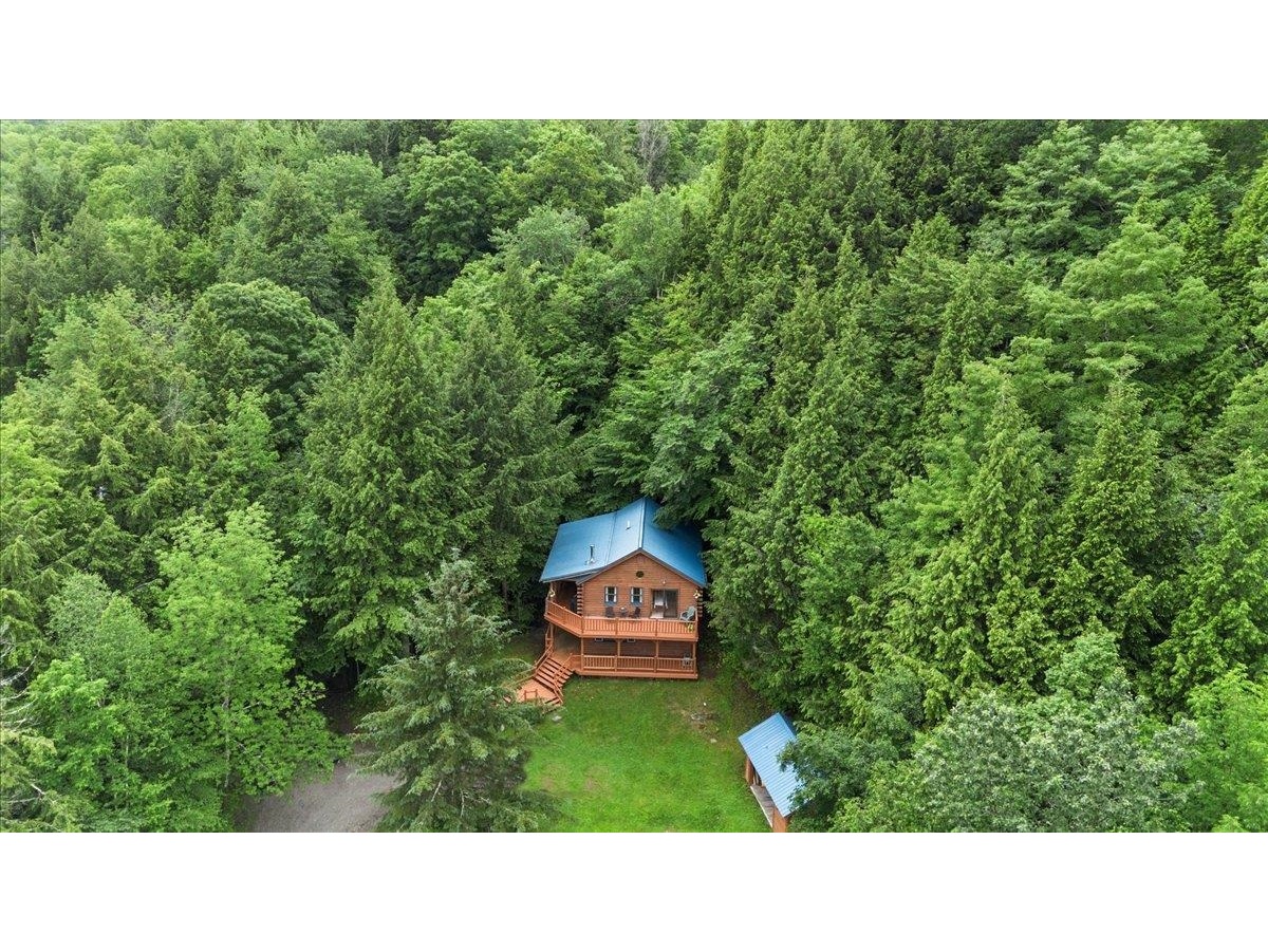 46 Log Cabin Drive