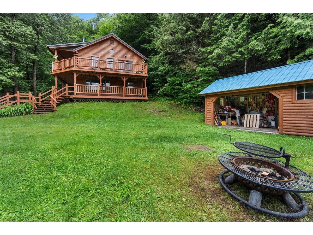 46 Log Cabin Drive