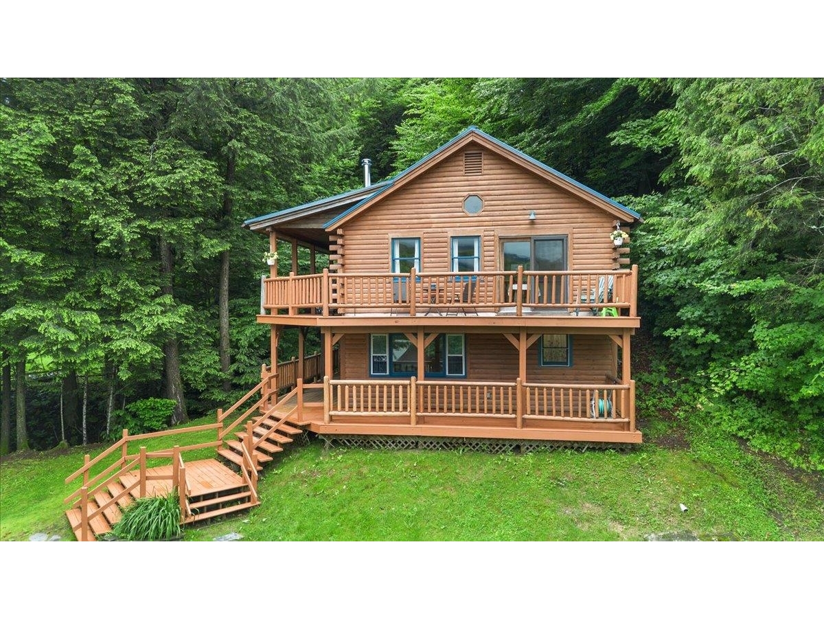 46 Log Cabin Drive