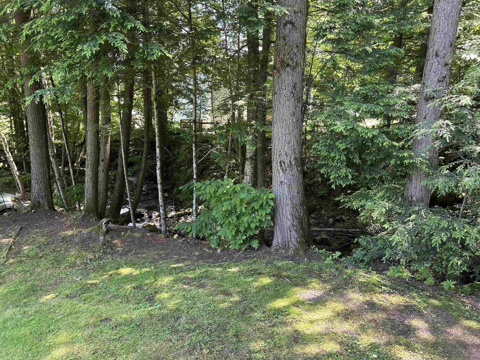 46 Log Cabin Drive