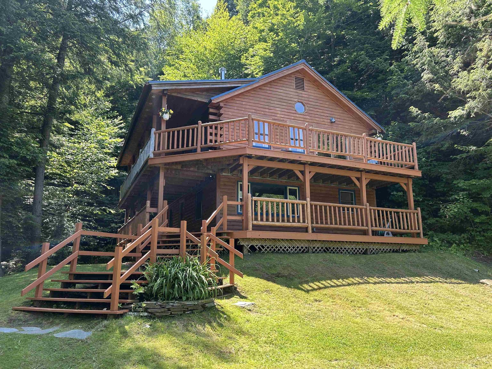 46 Log Cabin Drive