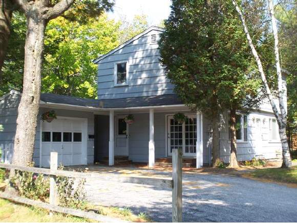 46 Mansfield Ave