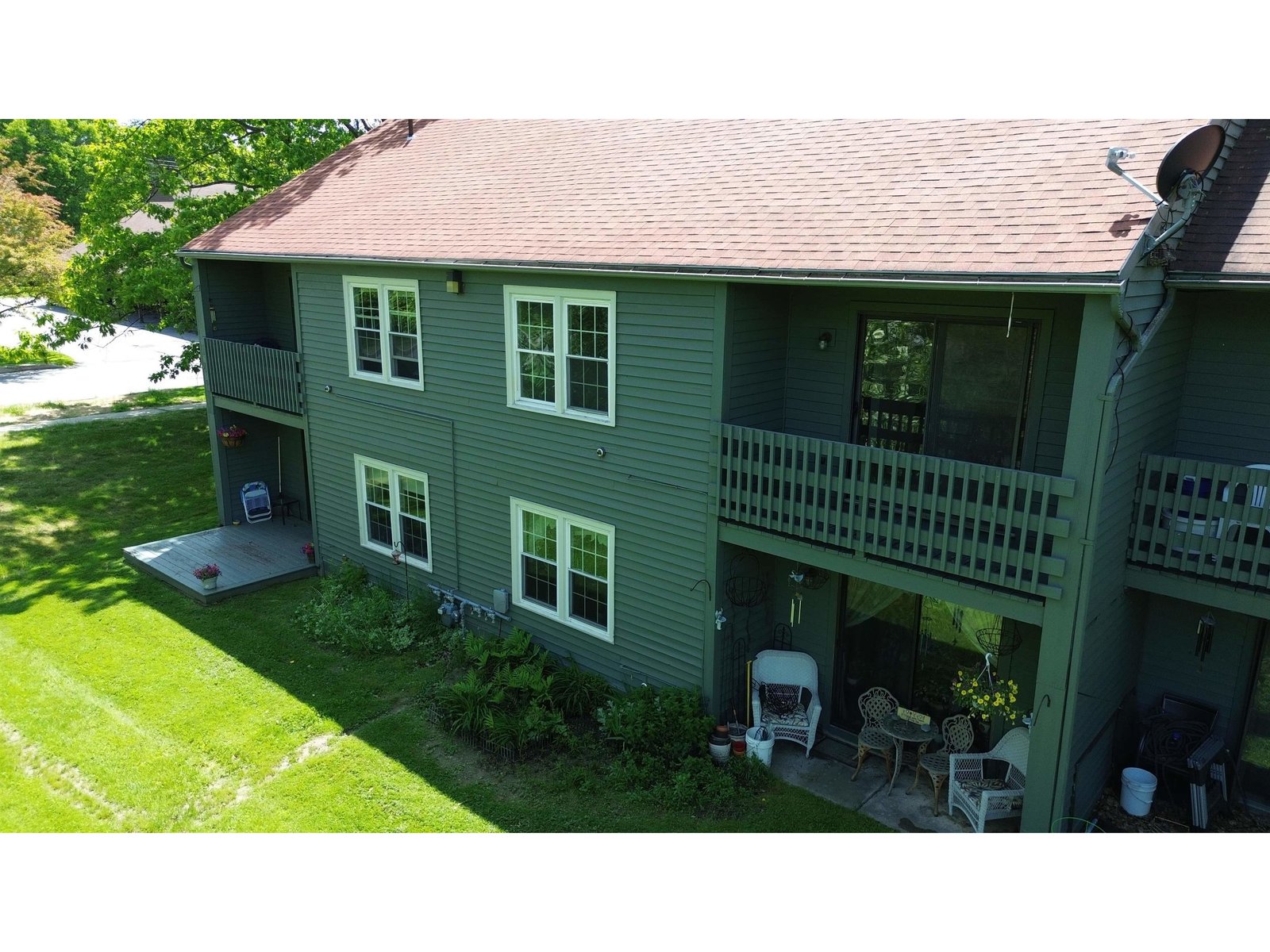 46 Twin Oaks Terrace