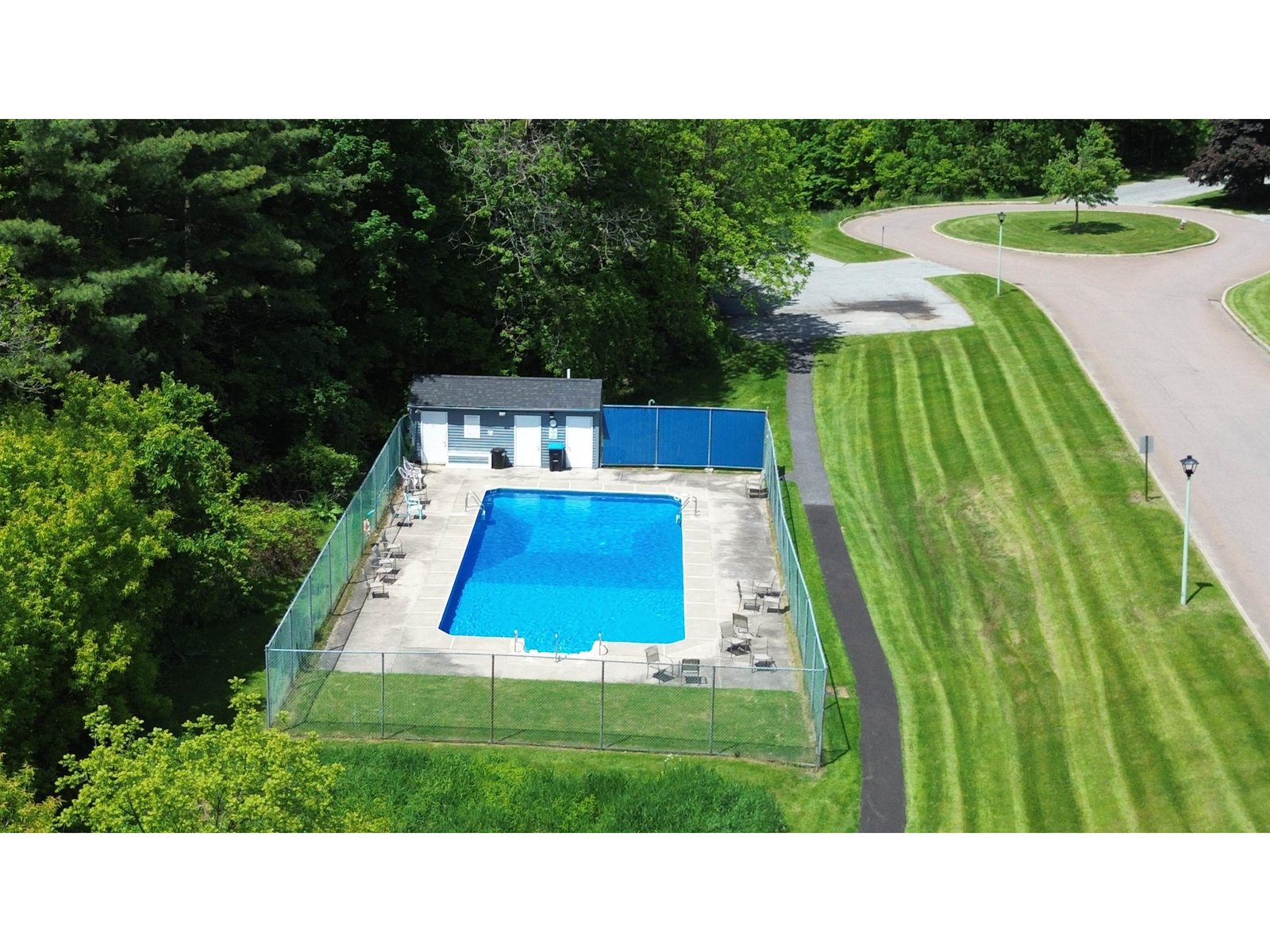 46 Twin Oaks Terrace
