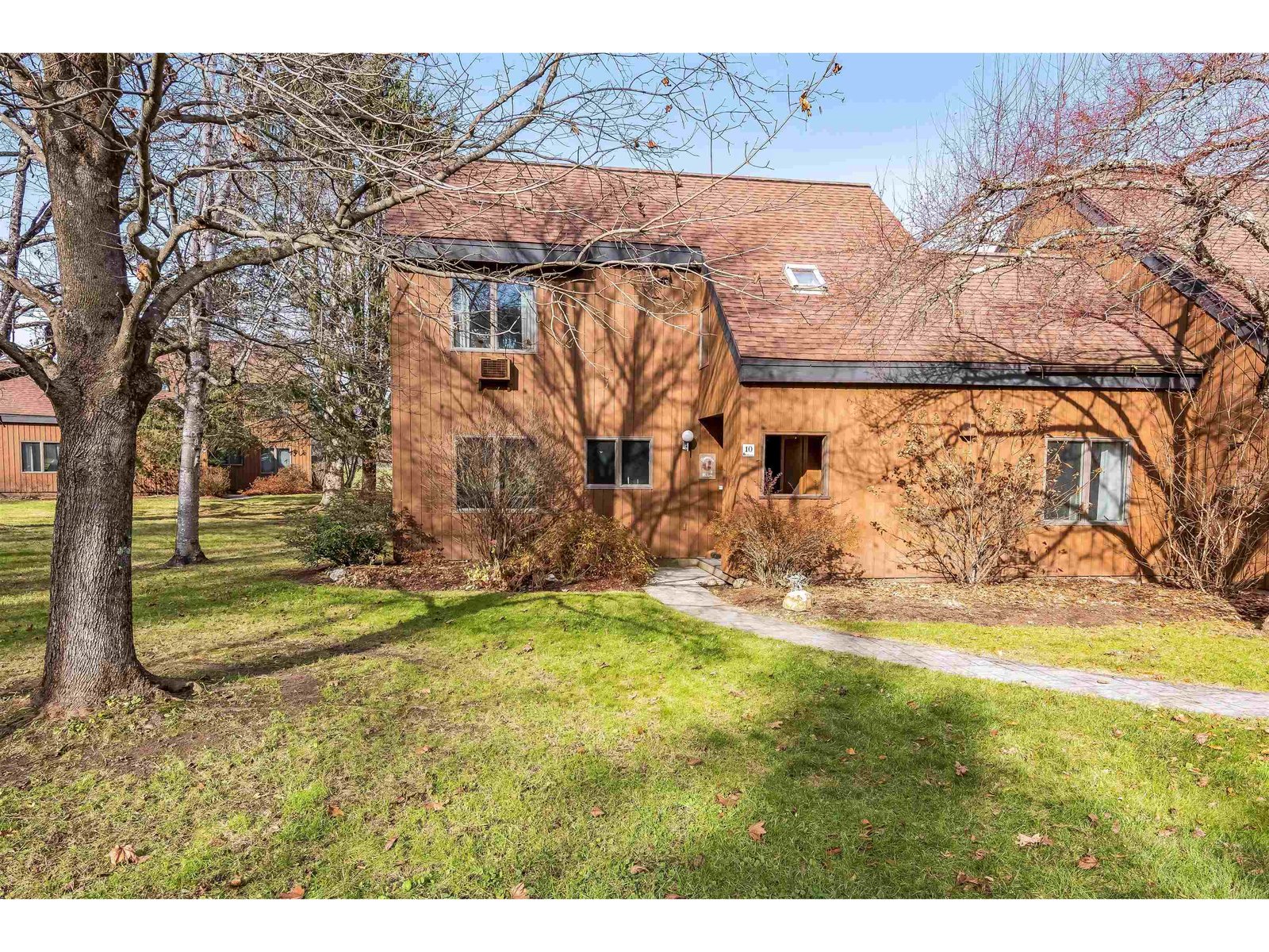 46 View Road, Unit 10