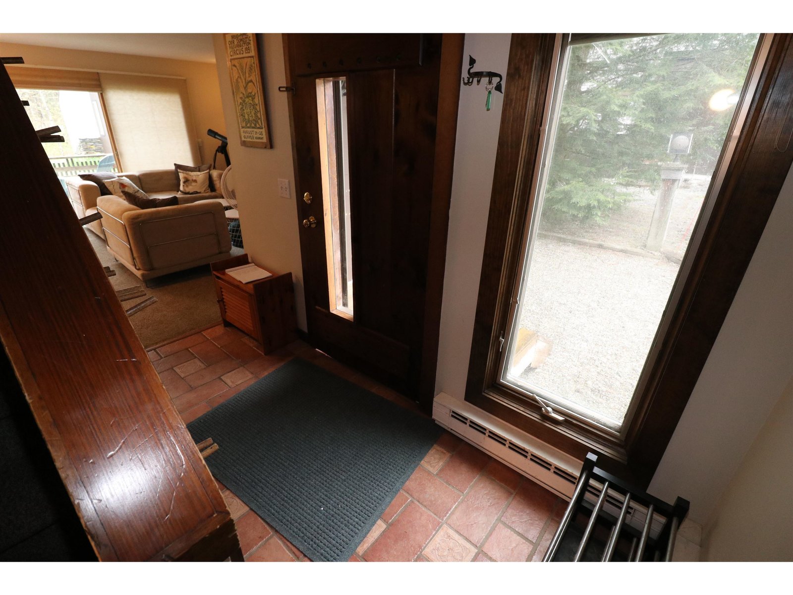 Entry area with tile flooring