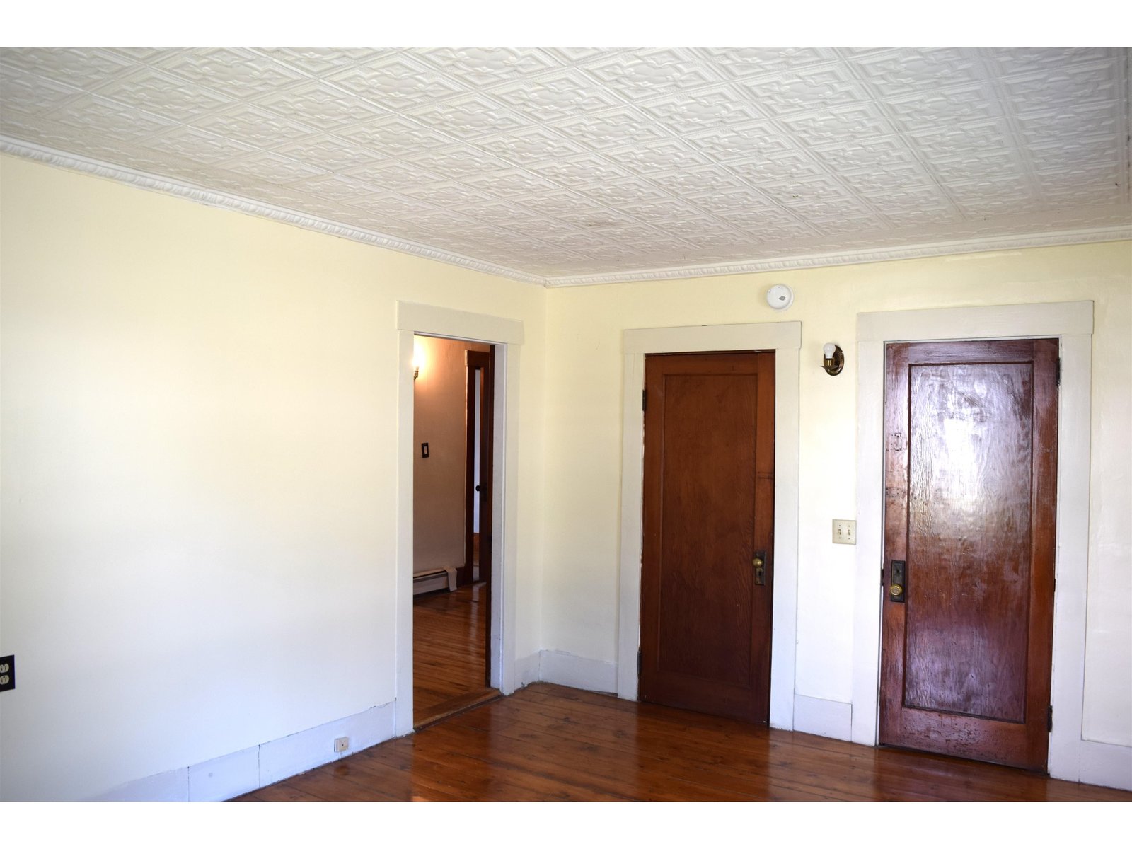 Bedroom closets and easy bathroom access