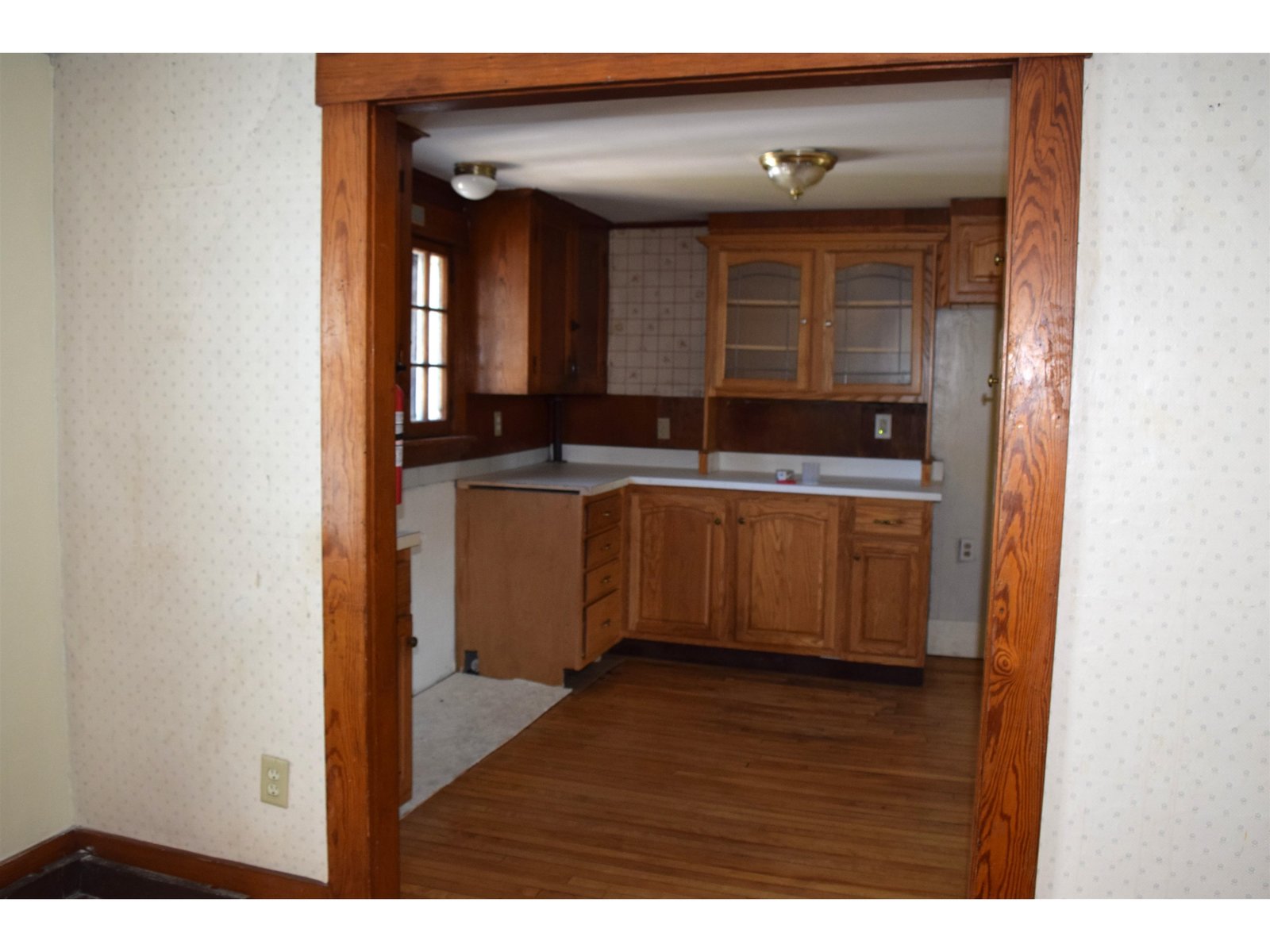 2nd floor entry to living space