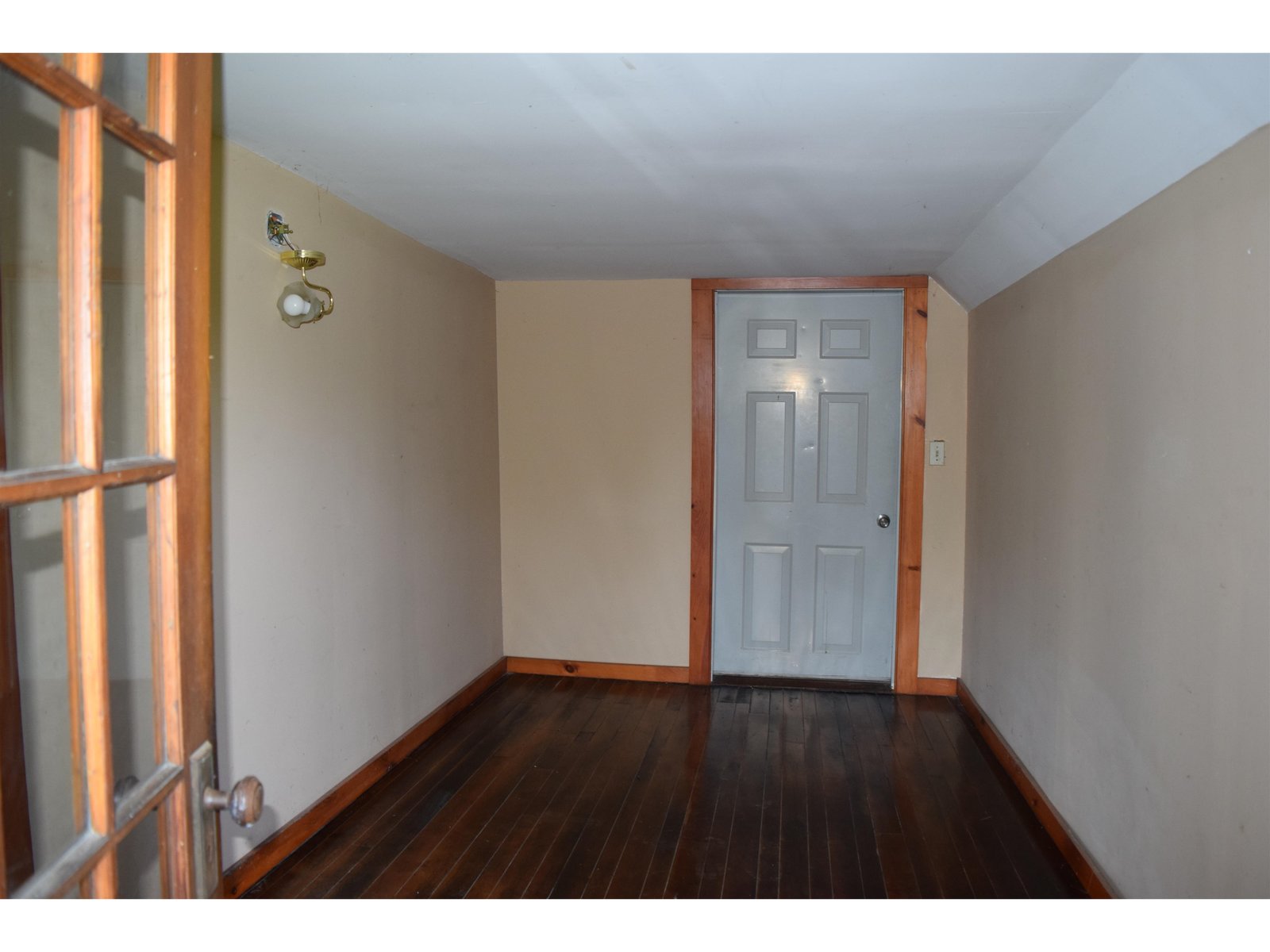 Another room on the second floor