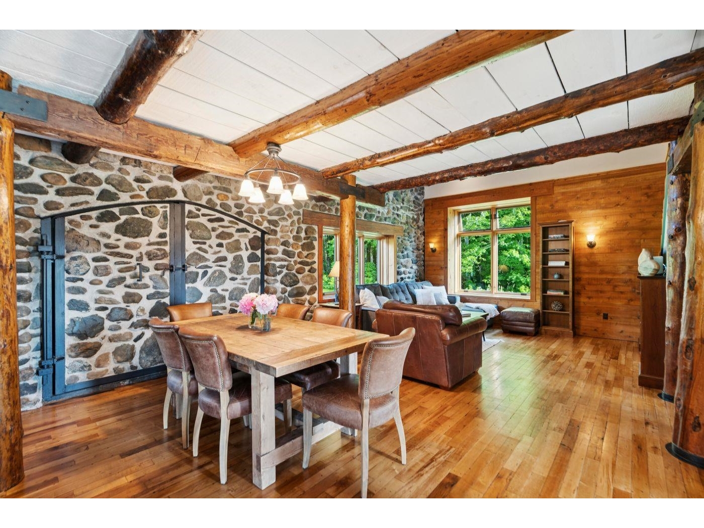 4626 Elmore Mountain Road