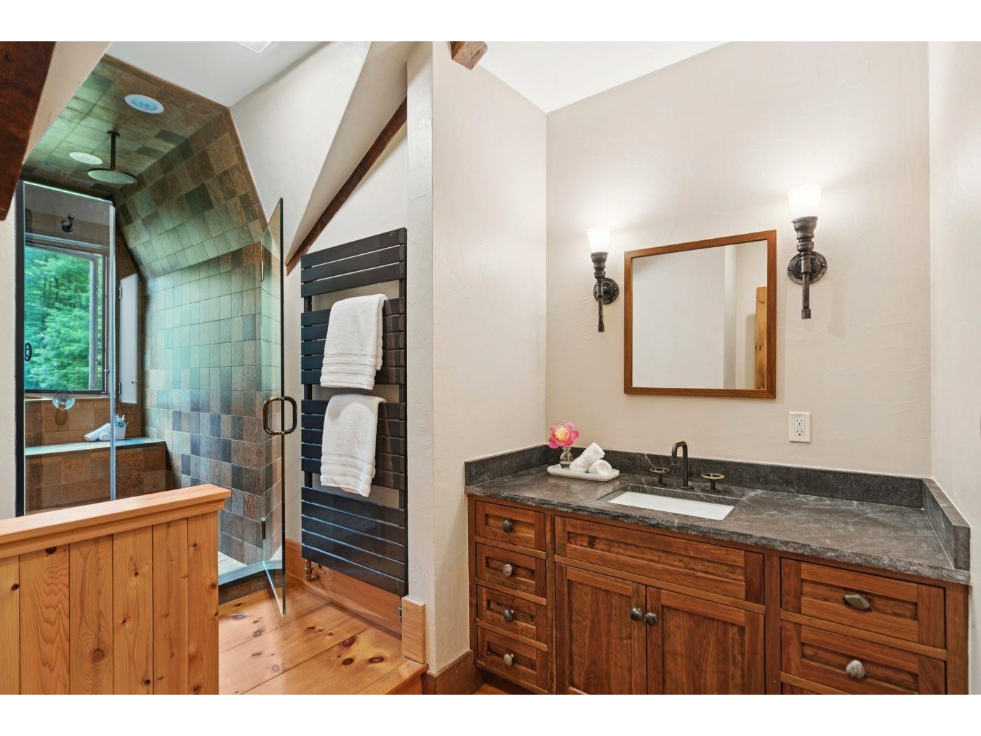4626 Elmore Mountain Road