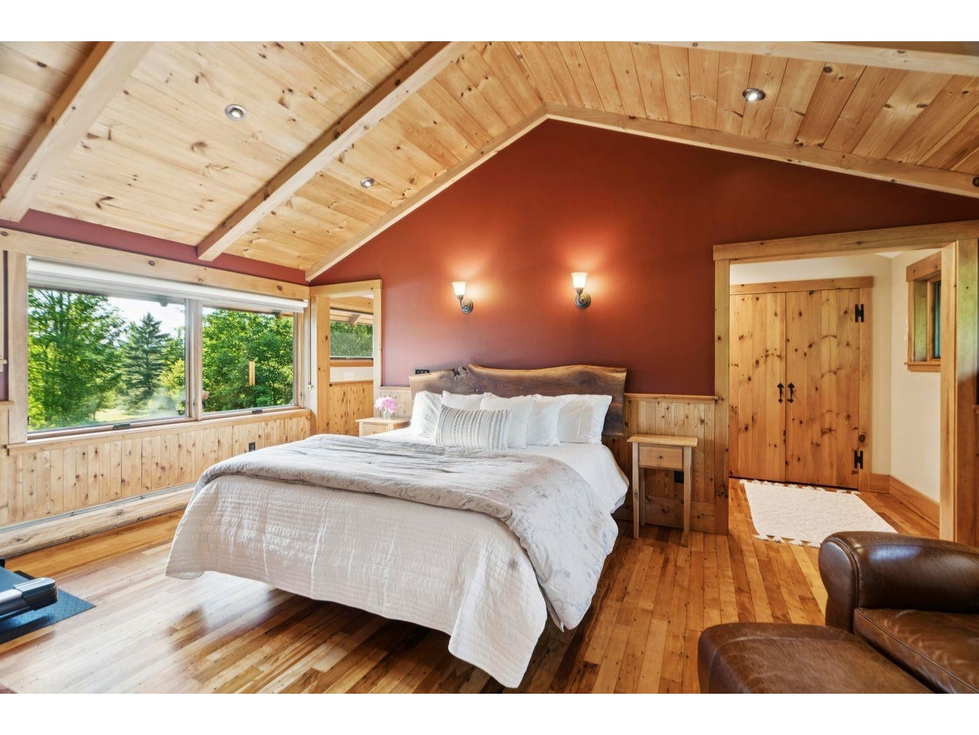 4626 Elmore Mountain Road