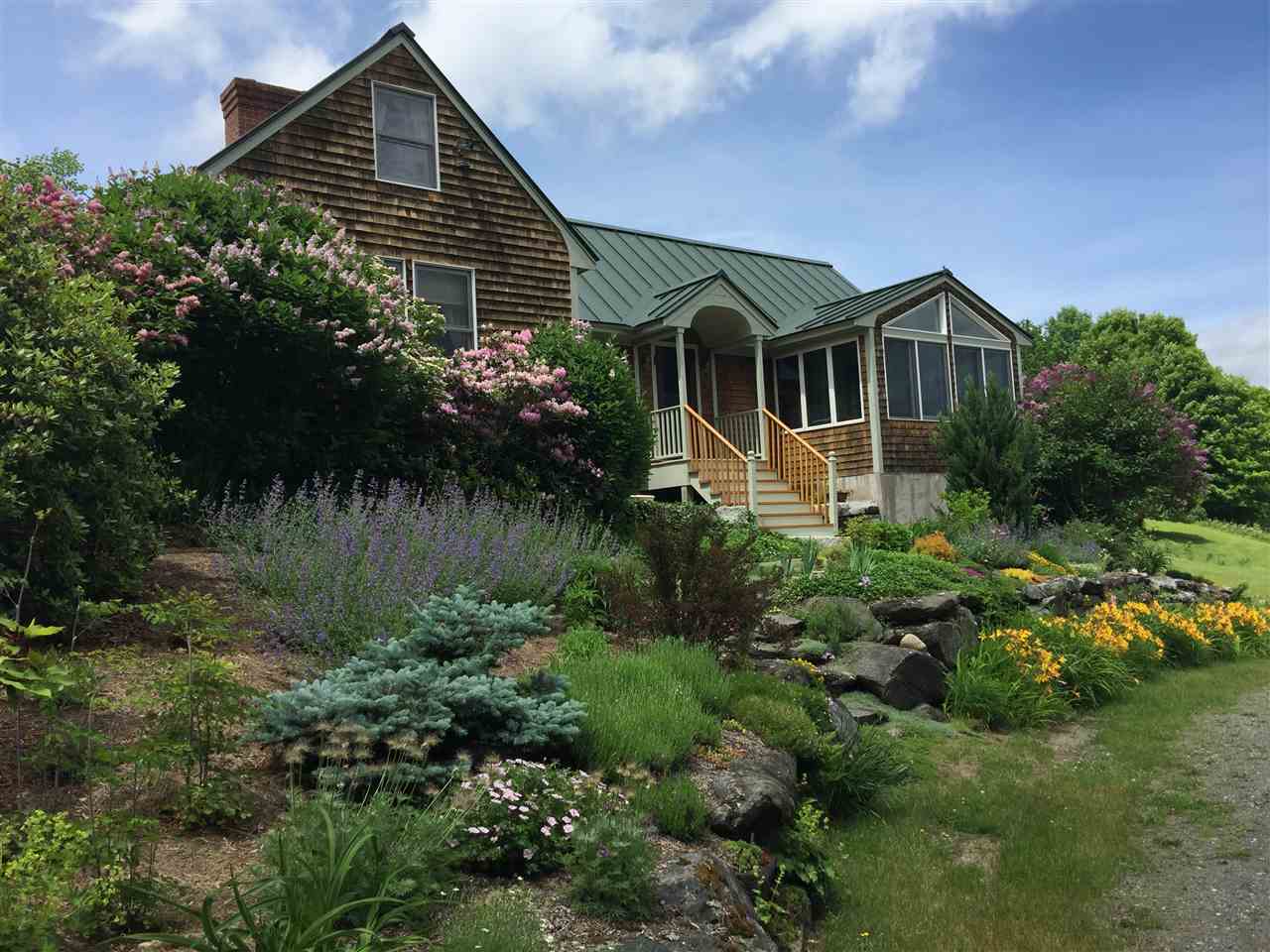 181 Chamberlain Hill Road Vershire, Vermont Sold in 2017 Coldwell