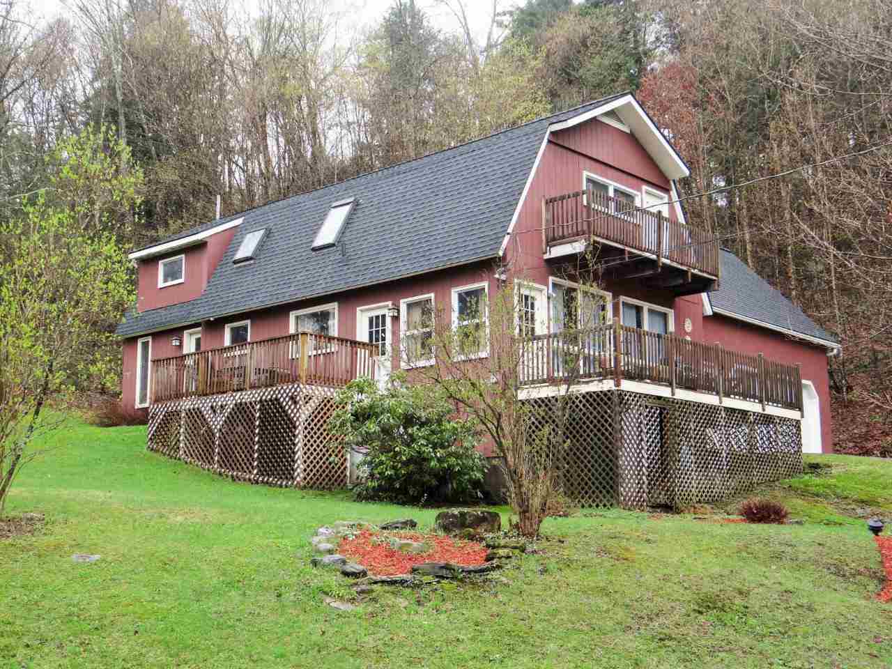 2105 Stevens Brook Road Duxbury, Vermont Sold in 2017 Coldwell