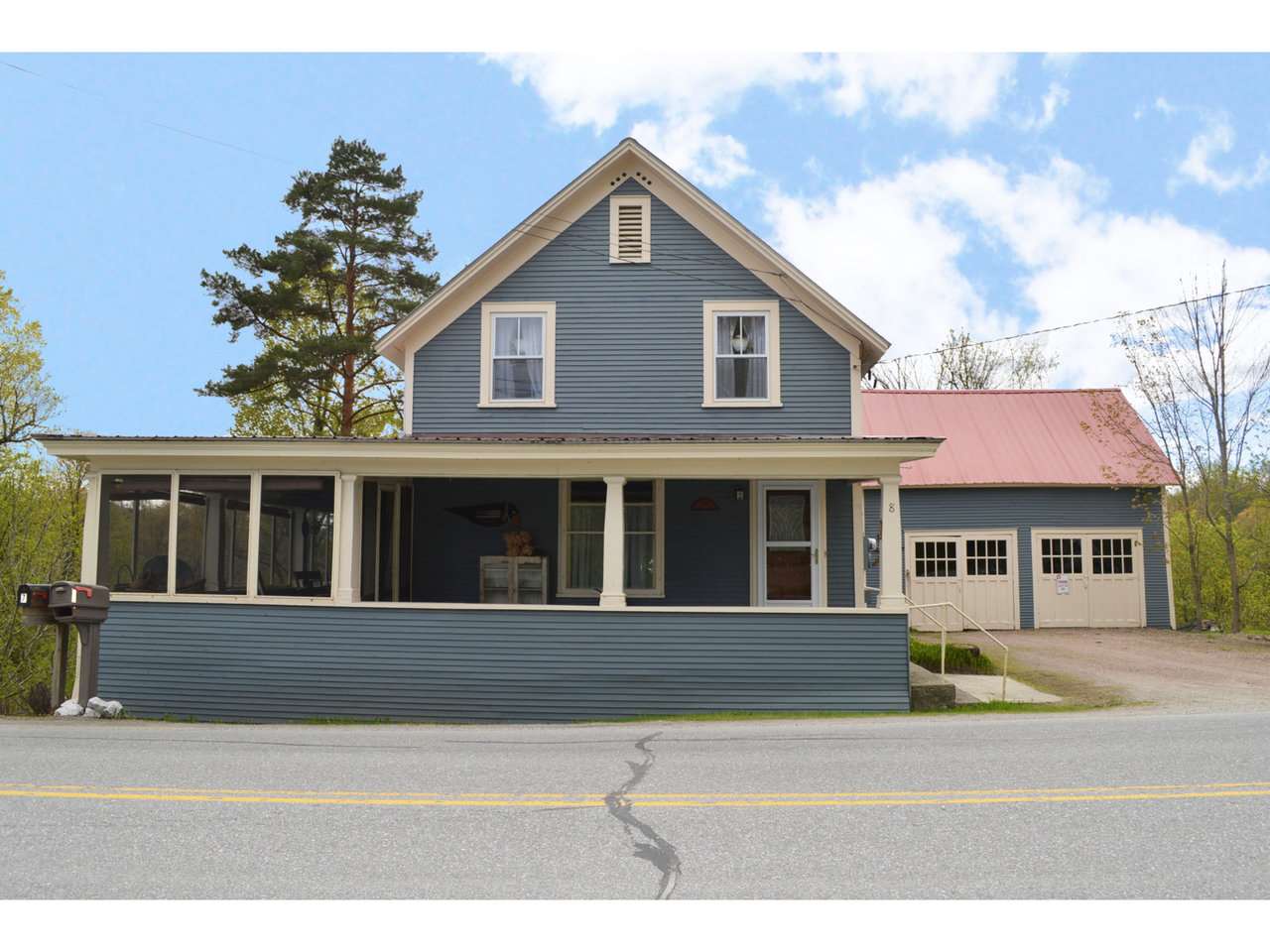 Edie Brodsky, REALTOR®, CRS, ABR, Previews Specialist Coldwell Banker